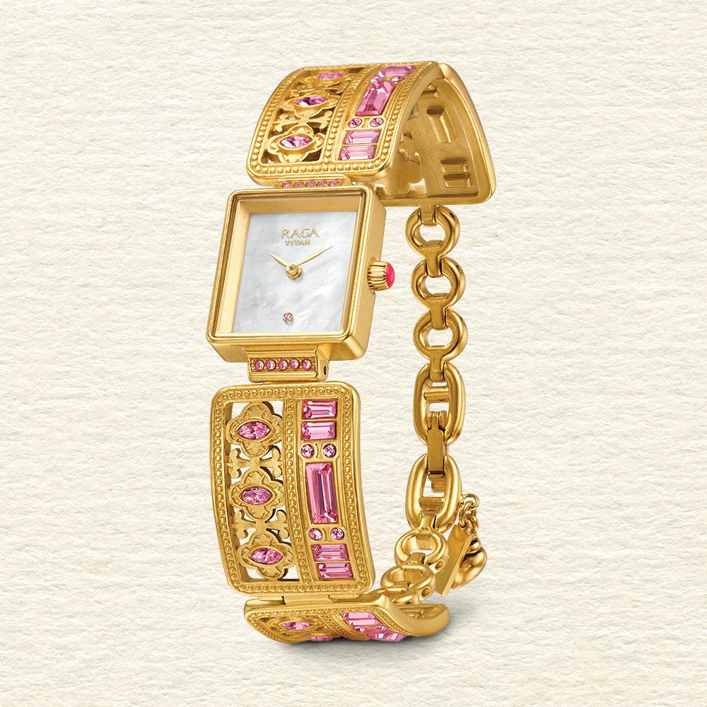 Titan Raga Aurora Collection: Unique Timepieces for Women