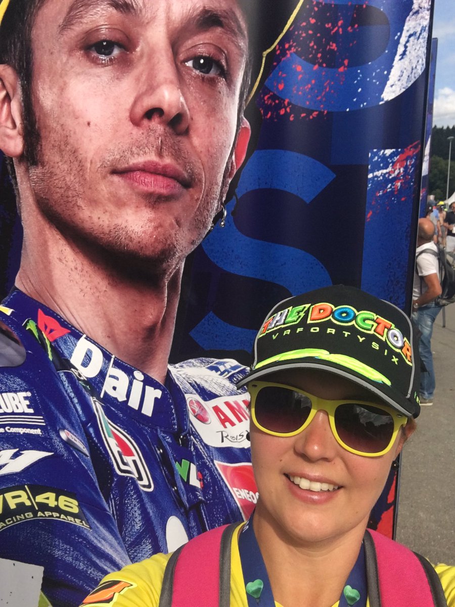 Happy Birthday to the GOAT <a href="/ValeYellow46/">Valentino Rossi</a> 🎉🎉 <a href="/BoxOfficialVR46/">BoxOfficialVR46</a> #Rossi40