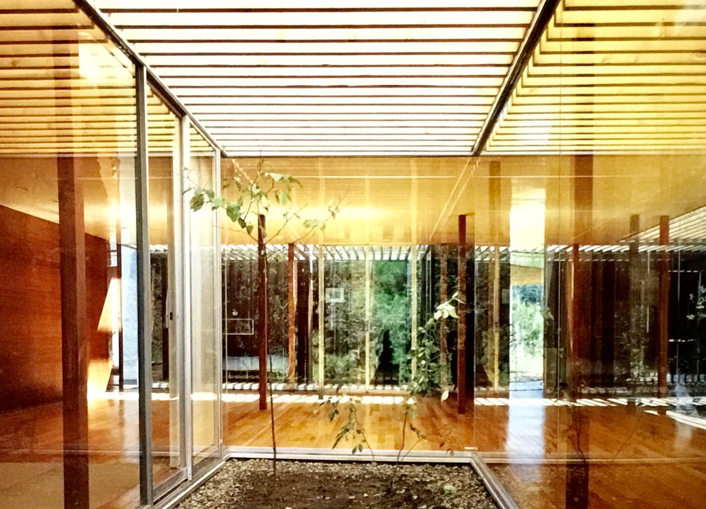 Michi ウイークエンドハウス1998by西沢立衛 100x100masterhouses