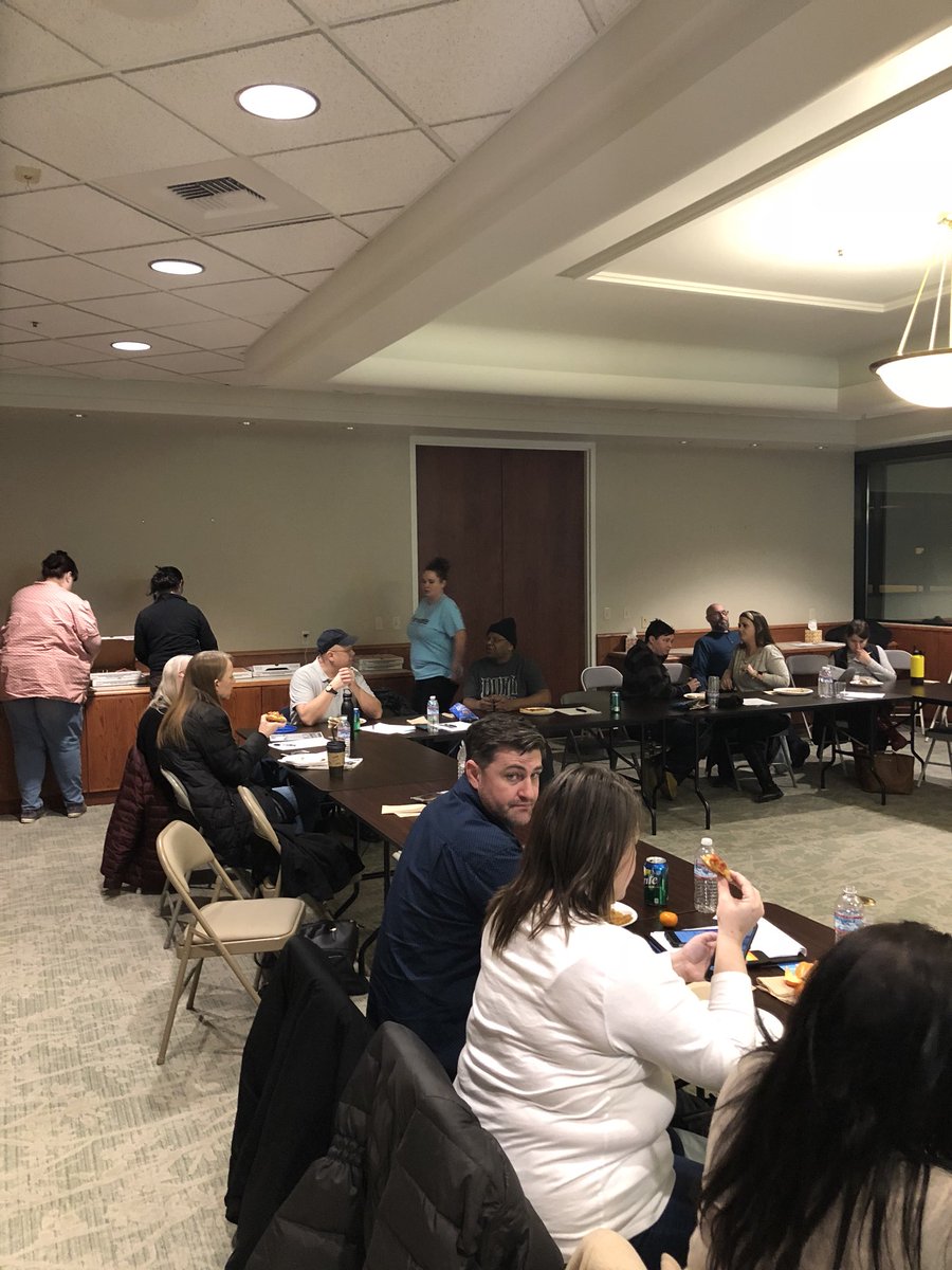 michaelking1981's tweet image. Incredibly engaged group in Spokane tonight for our Community Organizing Training! This group is committed to #FacingAddiction, grabbing some power and fighting for change!