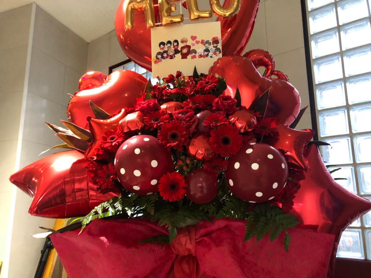 hanashigoto87's tweet photo. #はなライ
MELO様(@Melo3ol )のライブバルーンフラスタ
https://t.co/TWxDHw3EH7
赤一色、可愛い感じに
Msonic @Melo3ol
2.16Sat @学芸大学メイプルハウス
#MELO 様 #Msonic https://t.co/nAdDb4PugV
