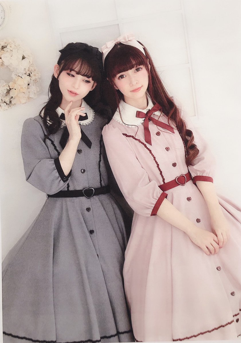 イノセントワールド　ハートボタンワンピース（M）ピンク×ショコラ 🎀 Innocent World 🎀 新作ハートボタンワンピースの とっても可愛いお