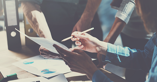 PSG_AM's tweet image. Red flag: When a company seeks out the cheapest debt available, they may be more focused on short-term profits than the best interests of long-term shareholders. bit.ly/2DufCqu #InvestorLessons