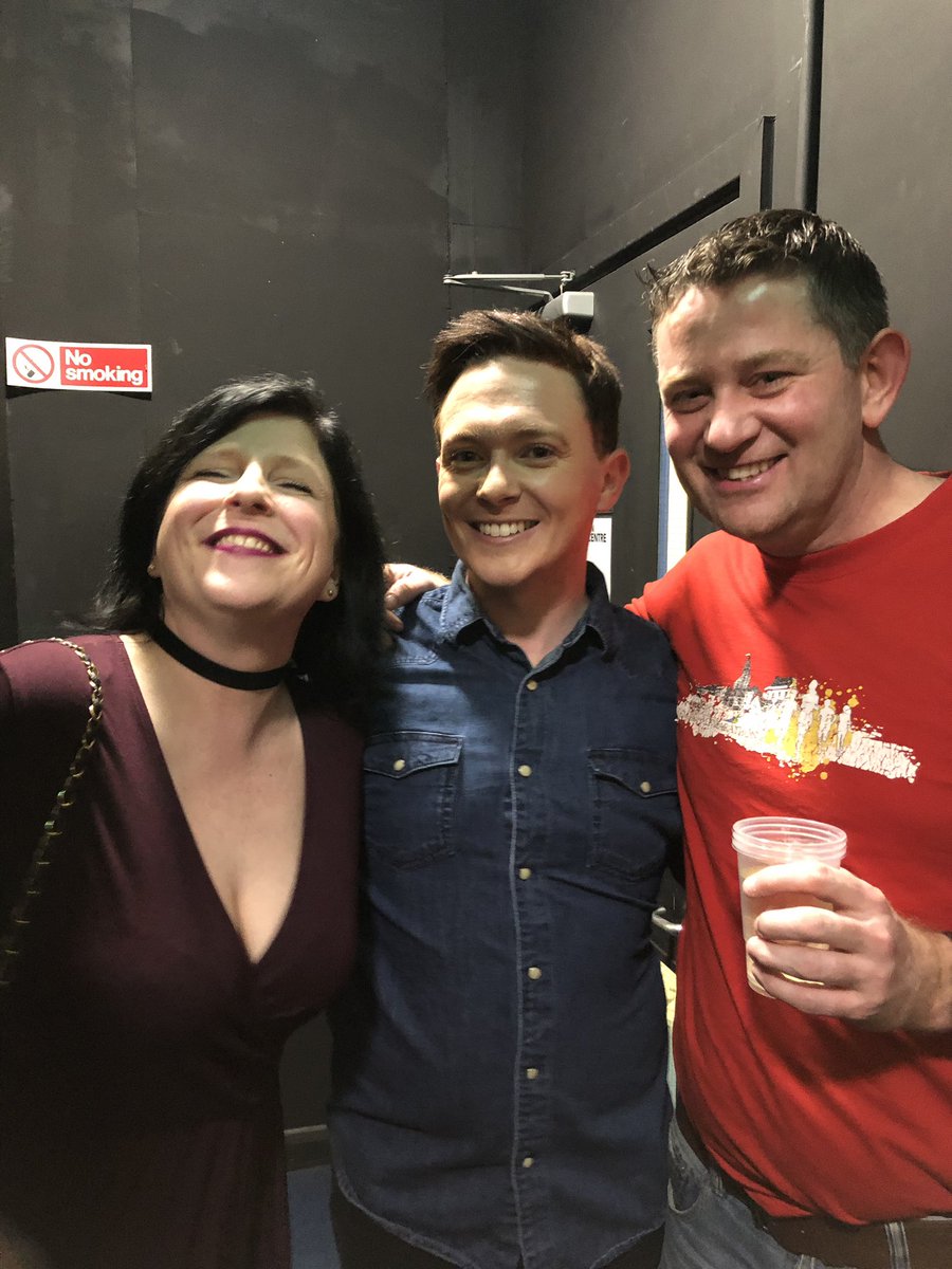 AndyBurke75's tweet photo. Great show at a packed Swindon Arts Centre last night @stephencomedy! Nice to meet you afterwards also 😜 https://t.co/yTmZTjByTm