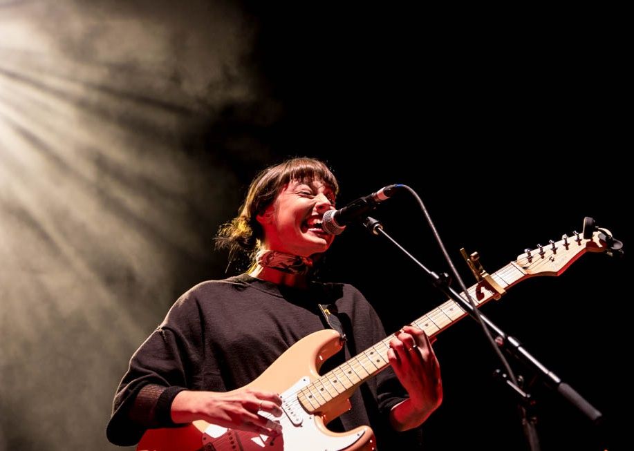 Here's a list of 5 female guitarists every Brighton Girl should definitely check out! 🎸 ✊🏼  buff.ly/2RR1jQV