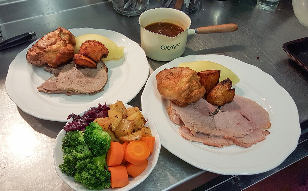 Plan right for a great #SundayLunch experience. Enjoy 3 courses for only £15. All our dishes are #glutenfree: ow.ly/MkyW30nbNeG #Sheffieldissuper #Barnsleyisbrill #Uksmallbiz #Yorkshireis #glutenfreesheffield #food #cooking #glutenfreeliving #glutenfreesheffield #coeliac