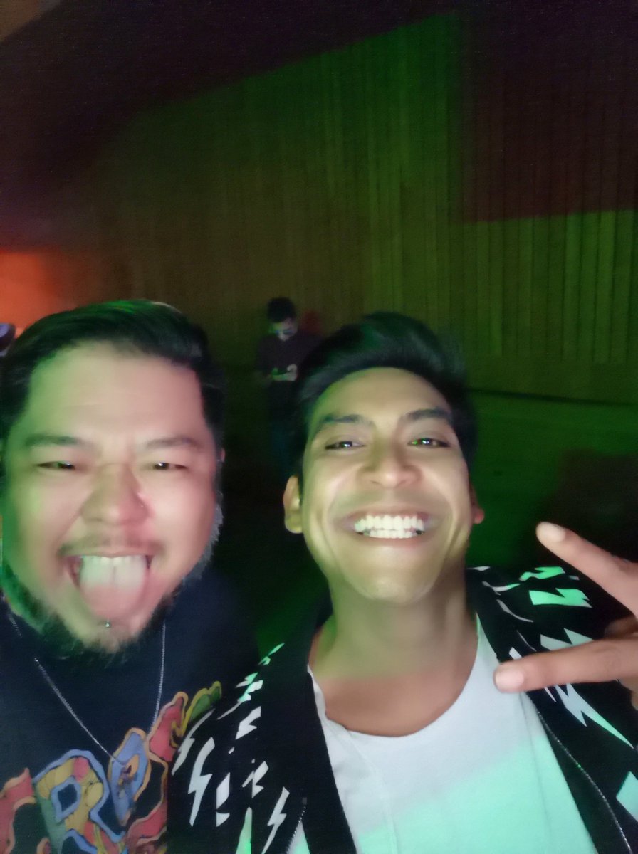iamjoelee's tweet photo. Bouncing with @Haniff_hamzah at #TheLastAltimetShow https://t.co/3QNUw25dyn