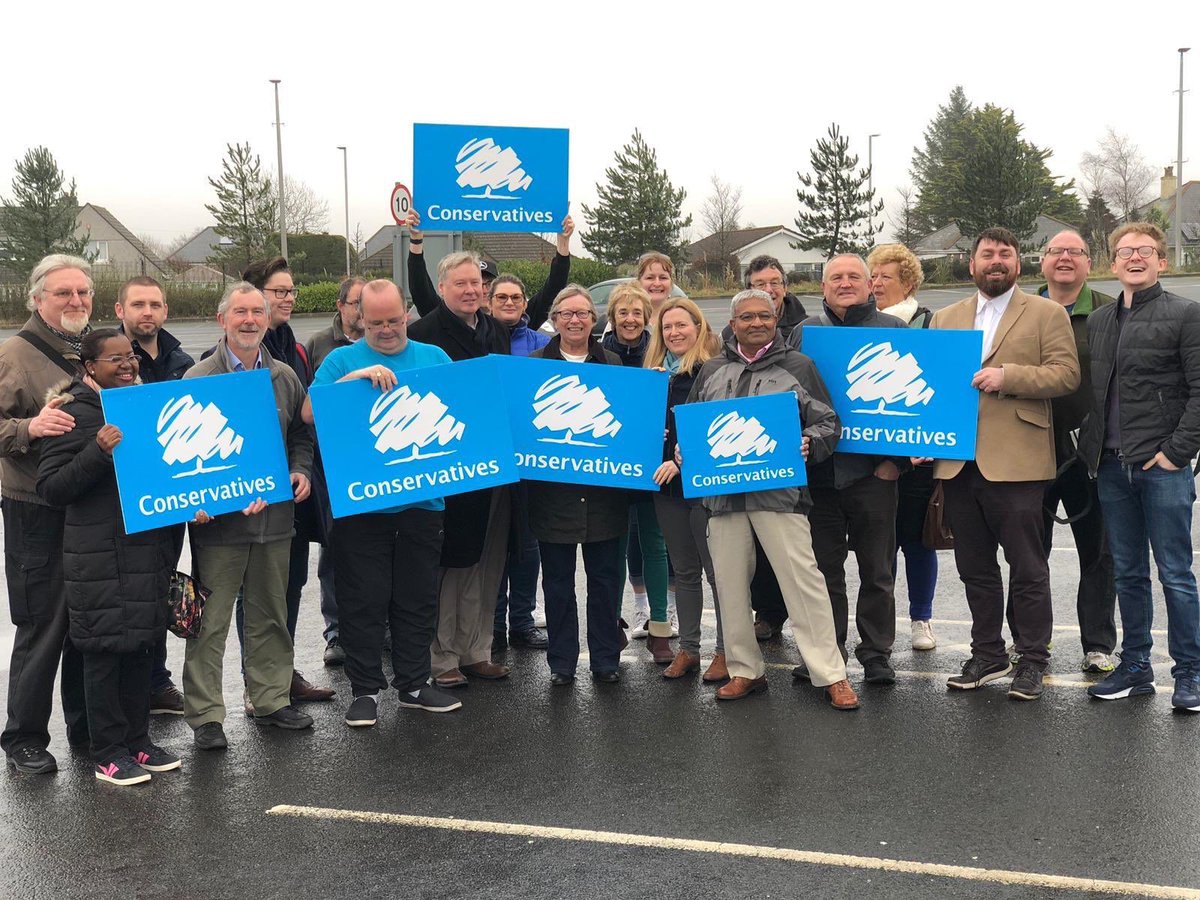 Mrsjmrsj50's tweet image. Tories out in full effect this morning as we enjoyed a canvass in @JohnnyMercerUK constituency alongside @PlymouthRebecca  @sheryllmurray and @SWToryBob. Great to catch-up with our SE Cornwall MP too. #keepingitblue #torycanvass #plymouth #moorview