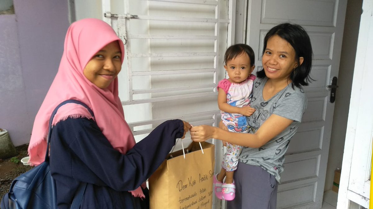 Salam Aksi !!! 

Pengantaran produk keset kaki #kece hasil produksi masyarakat Dangko pada tanggal 7 Februari 2019 kepada para pembeli

Terimakasih telah membeli produk kami. Hal tersebut merupakan salah satu dukungan dalam mensukseskan #WomenEmpowermentProject