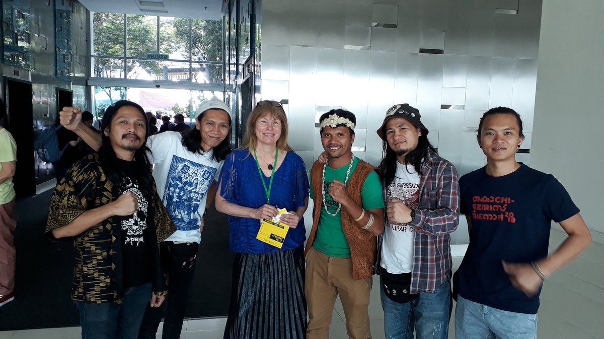 So lucky to have met Clare <a href="/RewcastleBrown/">Clare Rewcastle</a> the #author of the Sarawak Report and <a href="/sarawak_report/">Sarawak Report</a> at Democracy in Action #festival by <a href="/ForseaKL2019/">FORSEA KL 2019 / Democracy Fest</a> 

#Democracy #FORSEA #ForseaKL2019