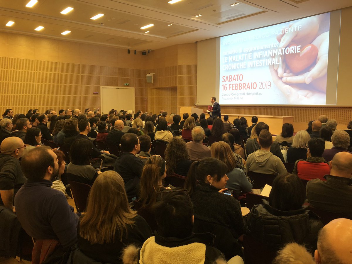 amiciibd's tweet photo. Oggi sala piena all’incontro che si sta tenendo all’@HumanitasMilano . Al termine show cooking con @MarcoBianchiOff: vi aspettiamo.
@humanitasalute
#Crohn #ColiteUlcerosa #BeProudBePurpleBeYou #InvisibleBodyDisabilities #IBD #MICI https://t.co/dTdvCtz5pe