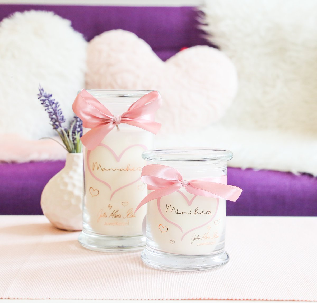 GruppoBazar's tweet photo. Candela Profumata Candy Floss Con Gioiello 
JewelCandle Su BodyBazar
https://t.co/7s4Evm2XiY

#CandelaProfumata #Gioiello #JewelCandle #BodyBazar https://t.co/ojunPf92qv