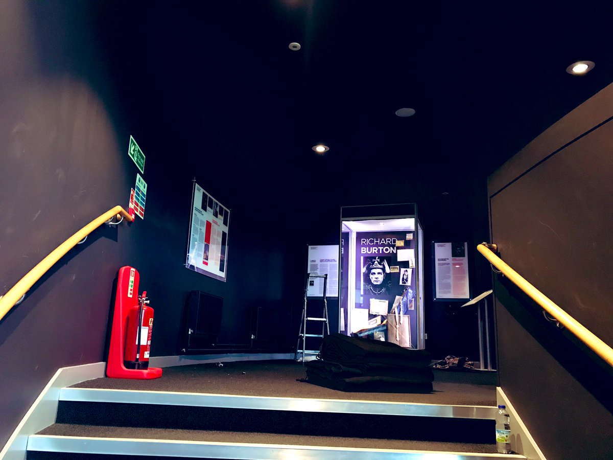 before - and after! 🚧

diolch yn fawr to everyone who came to visit #look_out as part of #repco2019 - I’ve thoroughly enjoyed working on this installation and can’t wait to try it again soon! 🎧