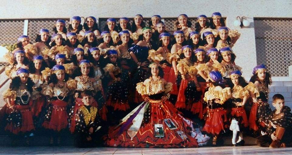 AACCazahar's tweet photo. Recuerdos de 29 carnavales, años 1992, 1993, 1994, 1995. @MundoCarnaval1 @SCenCarnaval @HGonar @GrupoMascarada @enricamaro @glalele @jCaraballero https://t.co/ghlOmVbLBs