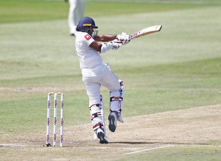 OfficialSLC's tweet photo. Lunch on Day 4, Sri Lanka on 191 &amp; 166/5 (55 ov) need 138 runs to win. Kusal Perera (56*) at the crease with Dhananjaya de Silva (28*). #SAvSL https://t.co/kxa11cLpvO