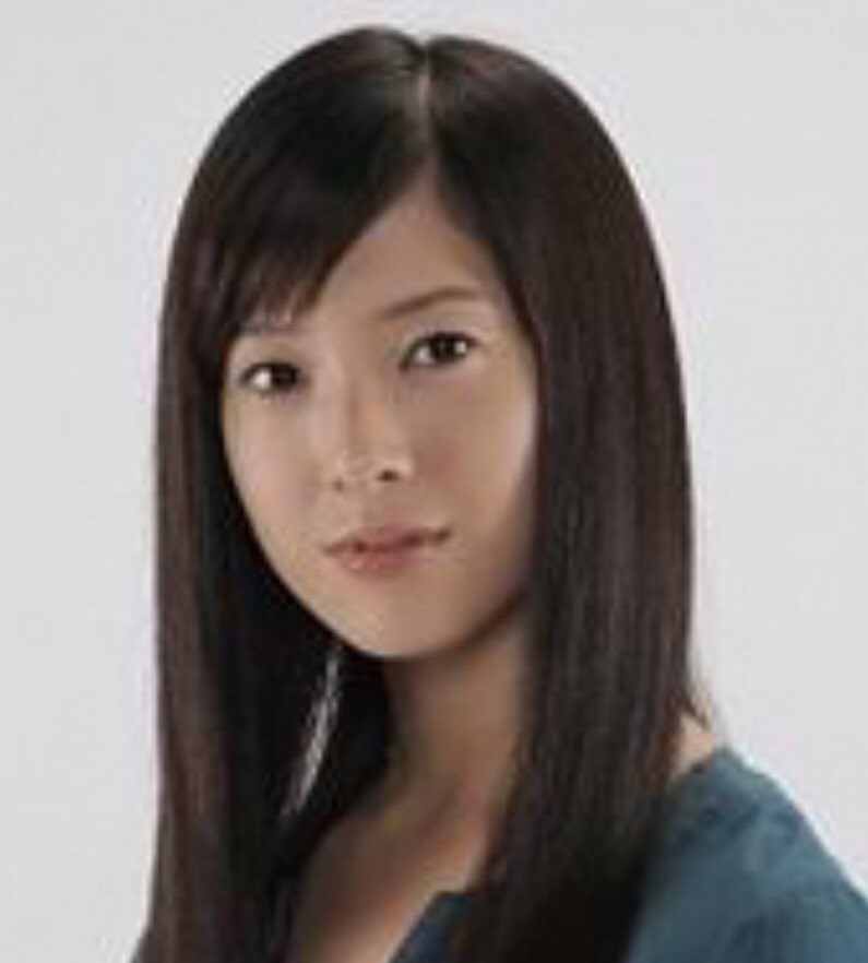 Hina Na Twitteru ラブシャッフルの時の死にたがり女子大生海里ちゃんが 8年経ったら女子会大好きタラレバ娘の倫子さんになってるのなんかいい 元気そうでよかった ー ラブシャッフル 東京タラレバ娘 吉高由里子