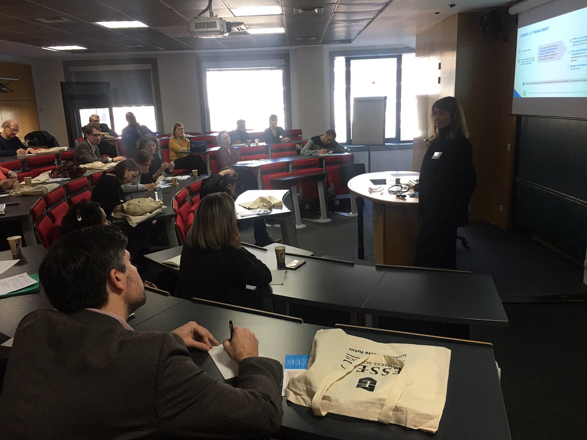 essec's tweet photo. Assistez aux 4 ateliers « Conseil & Financement », qui vous permettront de mieux comprendre les dispositifs de financement et découvrir comment vous serez accompagné tout au long de votre projet de formation. #JPOESSEC #ExecEd
RDV: 11h00 – 14h00 – 15h00 – 16h00
Amphi: 104/103 https://t.co/lwW8lqJK3K