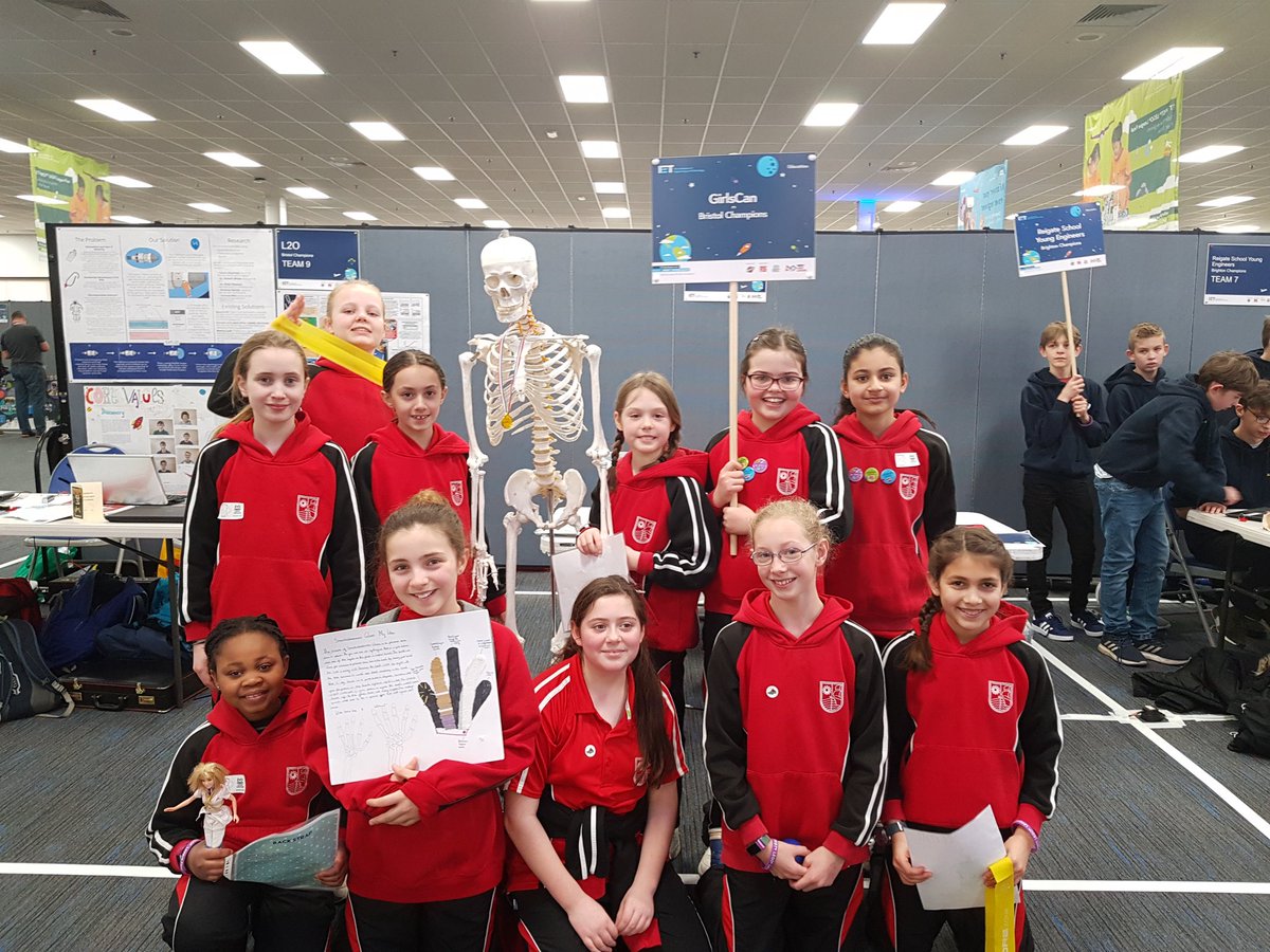 #GirlsCan are ready to present their amazing project on 'Preventing Osteoporosis in Astronauts'. Already loving the @FLLUK and haven't  even touched the robot yet!  #GirlsInSTEM #inspiringscience #thisgirlcan #ReadySetSpace pic.twitter.com/QxRiaCjrJv