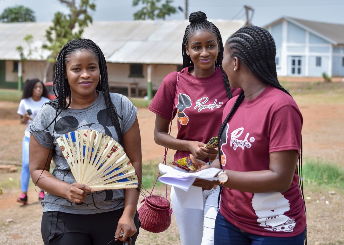 tv3_ghana's tweet photo. The Pogmenka Foundation, an initiative by Talata, Upper East Region Representative of #GMB2017 visited and donated some items to the inmates of the Borstal Institute of Juveniles on Valโs Day.
#TV3GH https://t.co/t4lZbpSC30