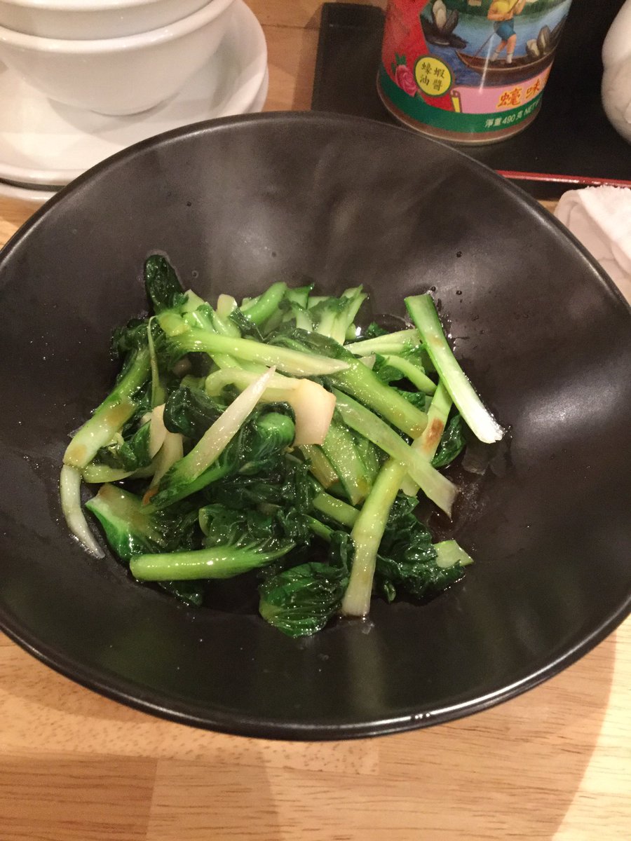 さとみ 桃風佳on Twitter 油淋茄子和清炒靑菜 好吃啊 夜市的点心酒場好