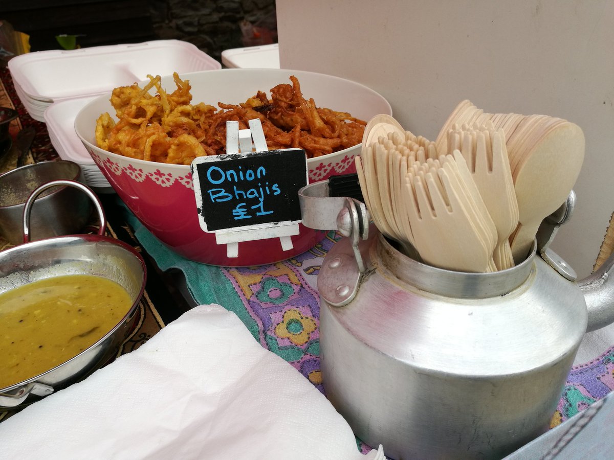 Hodmedods's tweet photo. It's going to be hard choosing just what to have for lunch today - such an amazing array of dals & spicy delights here at the #BritishDalFestival Grand Dal Finale, on all day till 7pm at @paintworksevent Bristol, free entry! #lovepulses #dalicious https://t.co/p9IpN7LWYG