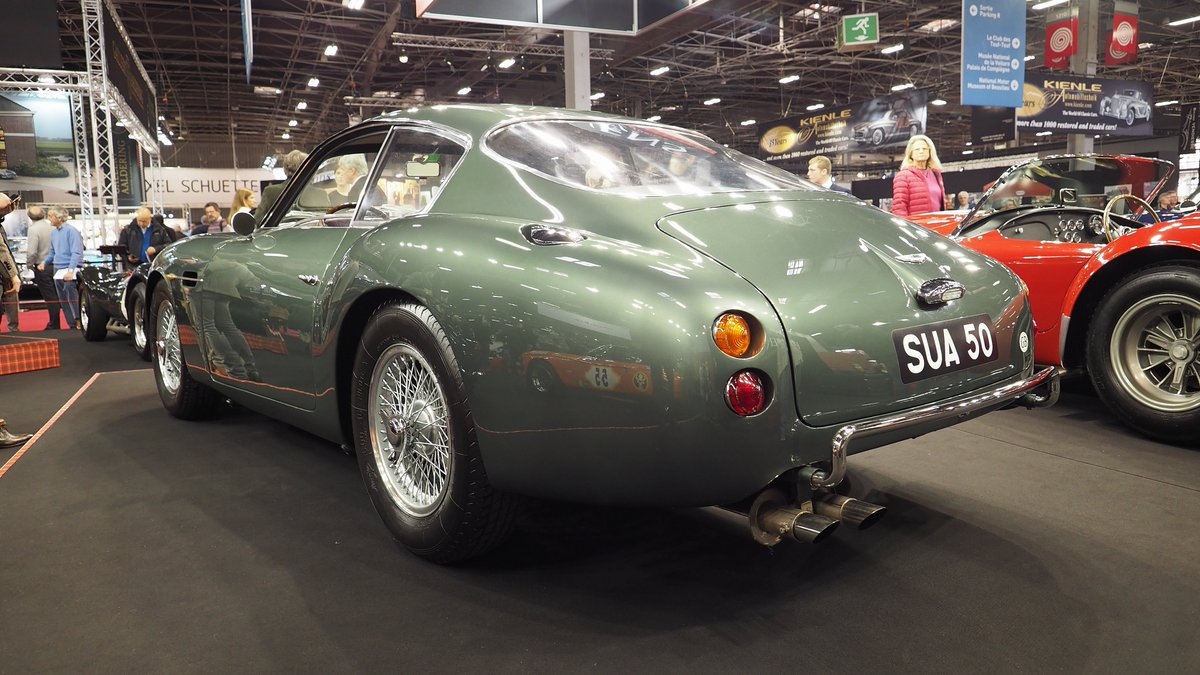 PYEtienney's tweet photo. 1961 #AstonMartin DB4 GT #Zagato  
#Aston #Fiskens #Retromobile 
@FiskensCars 👍 https://t.co/jacbZ07Om2