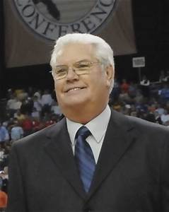 NCSportsHOF's tweet photo. @bluedevilsvoice Bob Harris calls #1200th game #onthisday in 2012! https://t.co/PGA9M6EanG #40yearsplus @NCmuseumhistory @NCHistoryToday @Chris__Edwards @jgravleyWRAL @DukeMBB @DukeFOOTBALL #albemarlenative #hallpass @DavidGlennShow https://t.co/pvjVeMRM6i