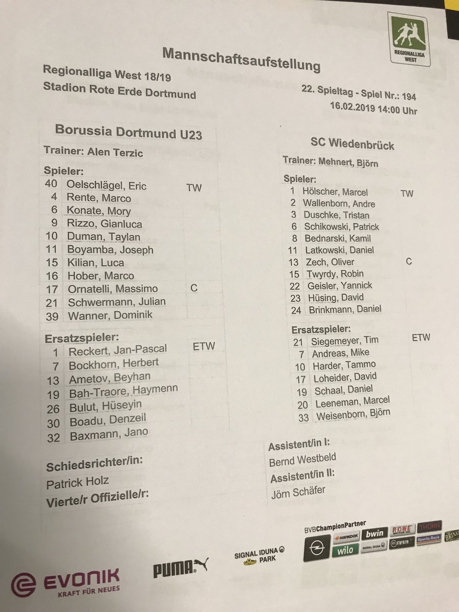 In einer Stunde spielt #BVBII gegen den SC Wiedenbrück. Die Aufstellungen: