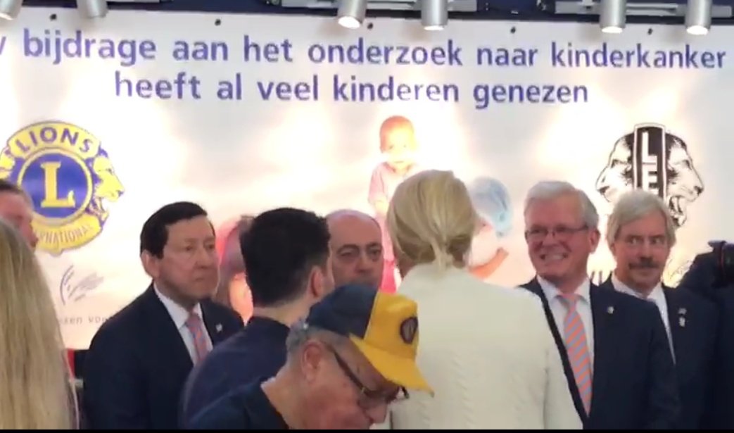 Wij staan vandaag op de <a href="/Huishoudbeurs/">Huishoudbeurs</a> 
Loop jij ook langs? 
#kinderkanker #onderzoek