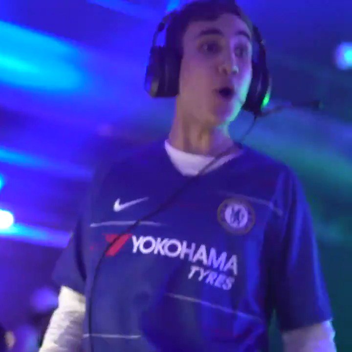 🎮 Despite a few golden goal scares, two professional gamers will represent Chelsea in the first ever ePremier League! 💪
🥇 Introducing Jas and Ryan... #CFCPlayoffs #ePL