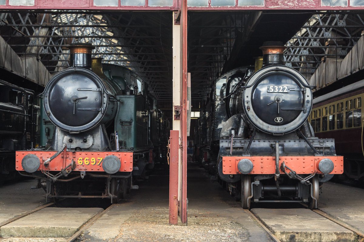 175OxfBranch tweet media