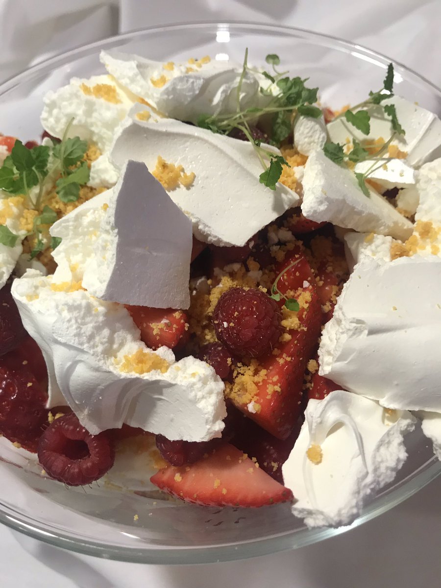 <a href="/OfficialBWFC/">Bolton Wanderers</a> @BoltonWhitesHtl <a href="/HeathcoteAndCo/">Heathcote&Co</a> Matchday hospitality Eaton Mess