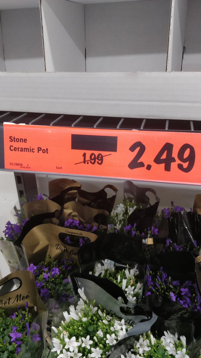eannabailey's tweet photo. Well done @LidlUK 👏👏 https://t.co/KTPlzhJa3R