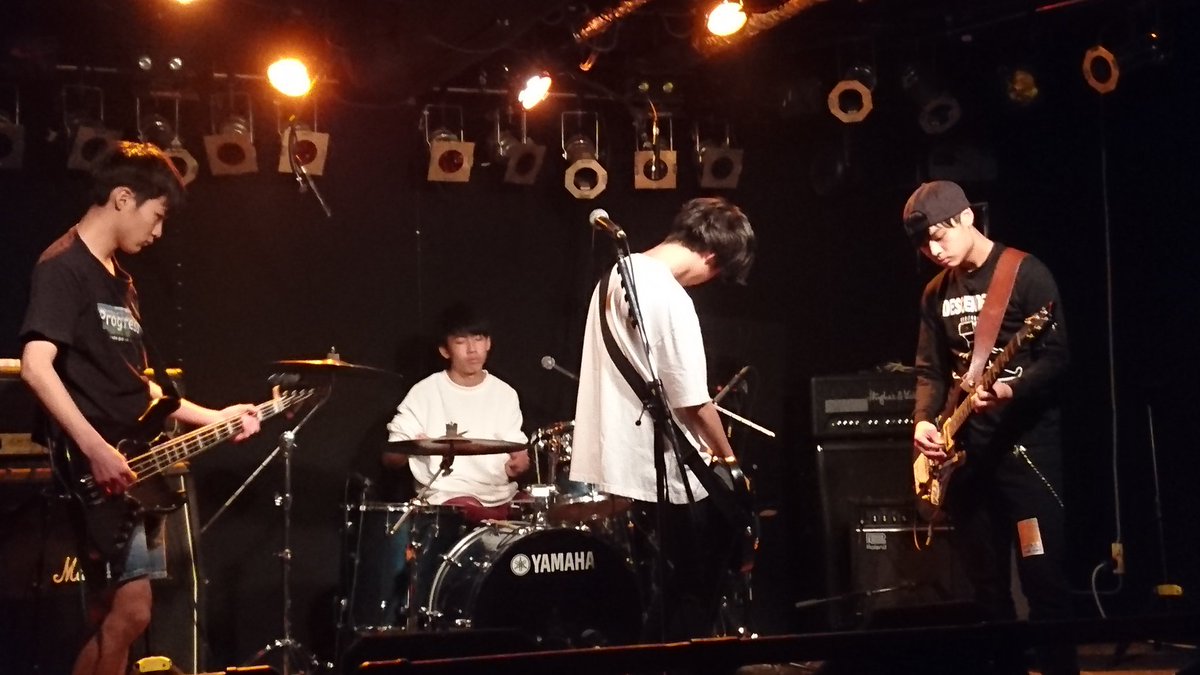 BasiliskosC's tweet photo. 2019/2/16
PLAY LOUD!vol.407 @Speedking
初めましての #crestsight
4月から大学生だそうな(*^-^)
これからバンバン夜イベント参加して、がんばってほしいな🎵 https://t.co/XtG6W8wTMk