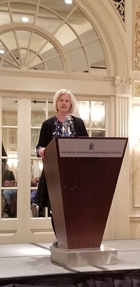 sparnapyrx's tweet image. Thank you Beth Macy for speaking @VPhARx Midyear meeting about the opioid epidemic!