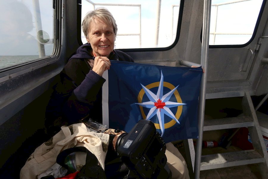 RBondarFdn's tweet image. Good day on the boat for @RobertaBondar in #AransasNWR #wetlands. Thx @RCGS_SGRC for supporting #SpaceforBirds project bit.ly/2W3RUsf
@AMASSresearch @USFWSRefuges