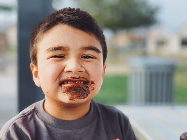 juan_ozuna's tweet image. Chocolate cupcake aftermath. 
#deathbychocolate #depthcontrol #iphonexsmax #instakid #instafood bit.ly/2N8UVne