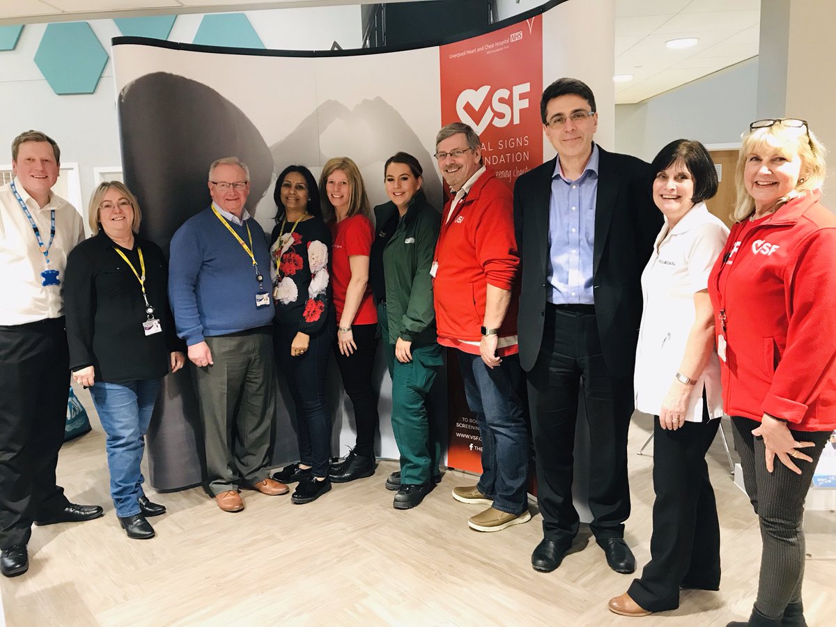 A thank you and have a great weekend from all the team here at VSF and Hugh Baird College. @hughbaird 
It was our pleasure to meet you all ♥️✔️ 
#wesavelives #freeheartscreening #suddencardiacarrest
