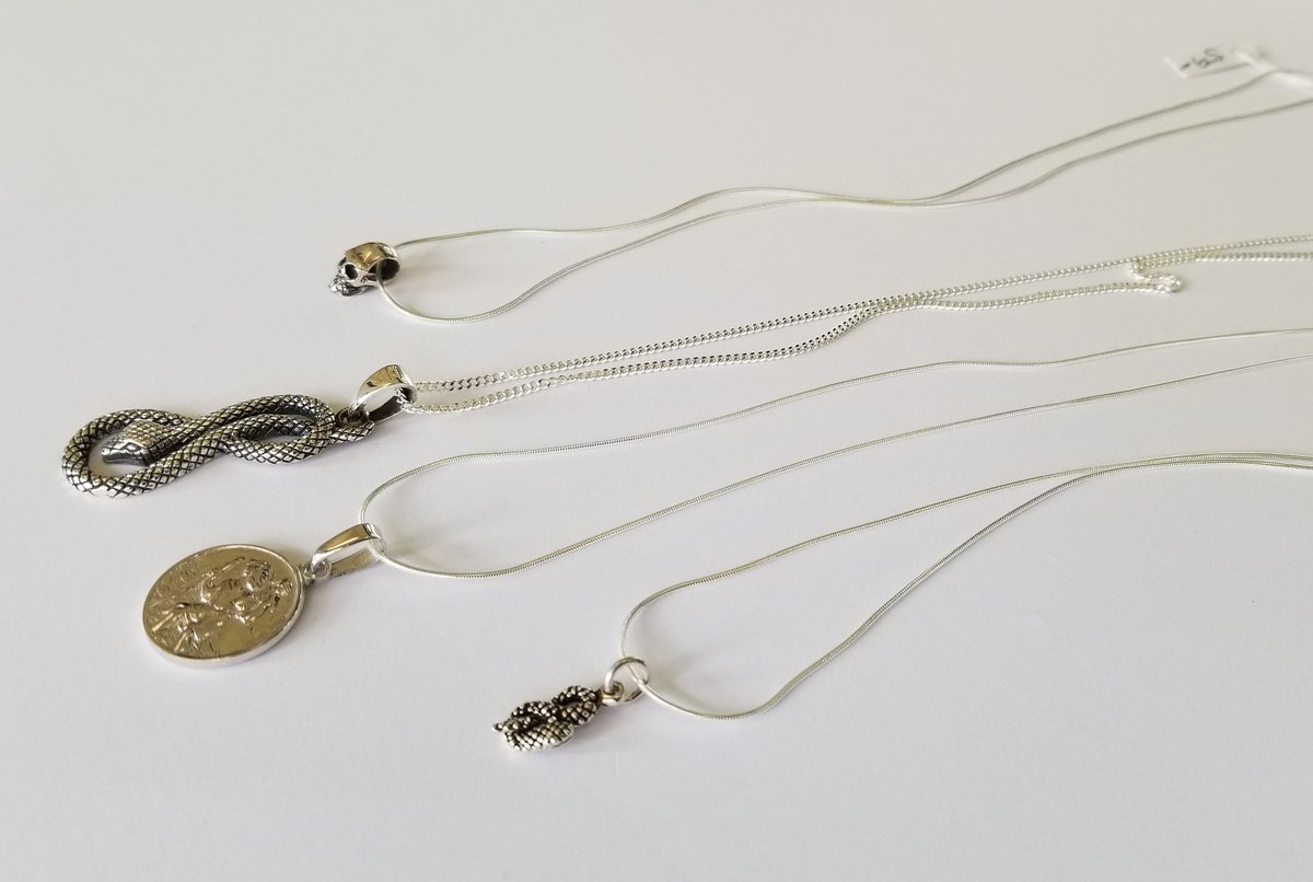ScandinaviaWolf's tweet photo. https://t.co/7wUzxI5q6L 
Lots of new pieces in the Squamish boutique♥️ #jewelry #finejewellery #hygge https://t.co/4StYyjxkDP