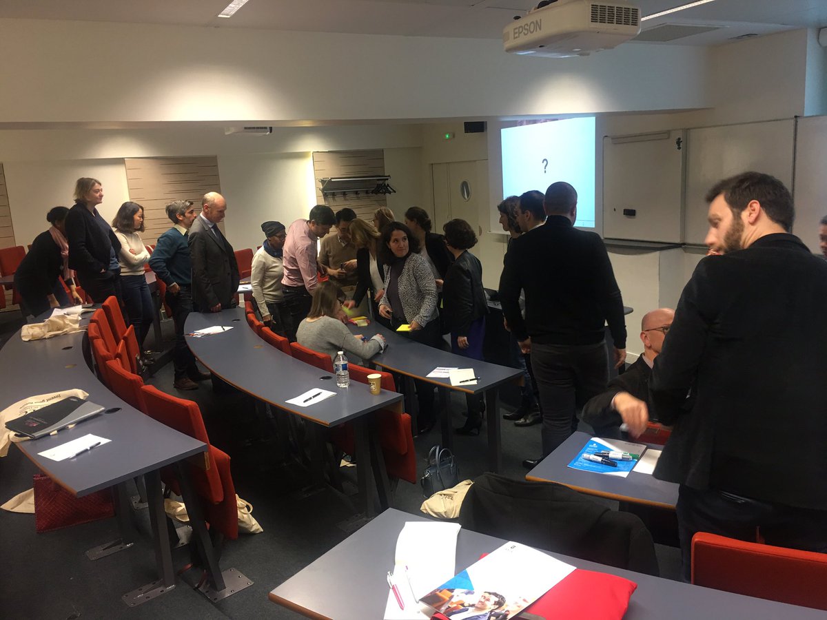 essec's tweet photo. 14h30 - Venez participez à la MasterClass « Le manager et le pilotage de la performance », animée par Florence Cavélius, professeur à l’ESSEC et Directrice Académique MGO. RDV en amphi 202. #JPOESSEC #ExecEd https://t.co/4NEBOgamMs
