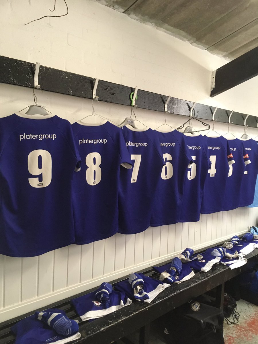 Angie5726's tweet photo. @GlossopNorthEnd all ready for our game against @kendaltownfc #comeonyoublues #need3points https://t.co/Yt6zuXL2A0
