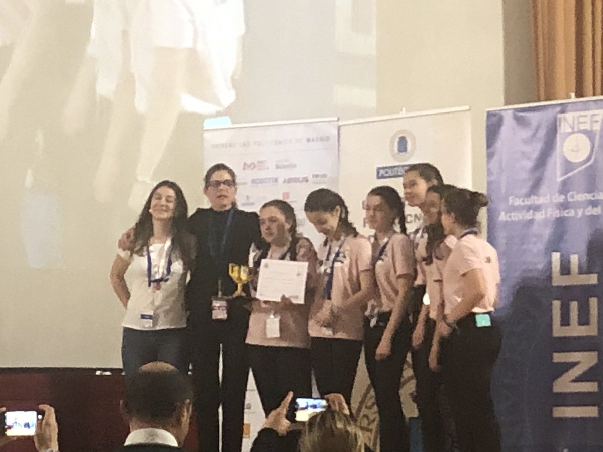 fllmadridUPM's tweet image. 2 Premio a los Valores FIRST LEGO League
INFINITY!!!!!!💫💅🏿👩🏼‍🚀
#fllspain
#fllmeinspira
#fllmadridupm
#somosupm
#intoorbit
#muchomásquerobots
#misionmoon
#morethanrobots
#intoorbit