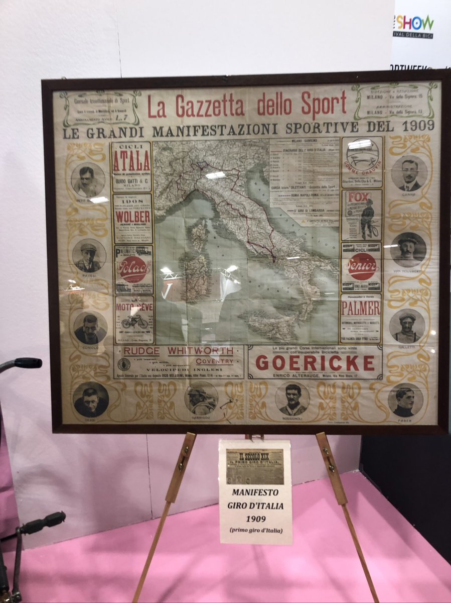 Al #cosmobikeshow potete trovare il primo manifesto del #giroditalia del #1909. La storia del ciclismo la #corsarosa.... #lavorounapassione #biiclive #gazzettadellosport