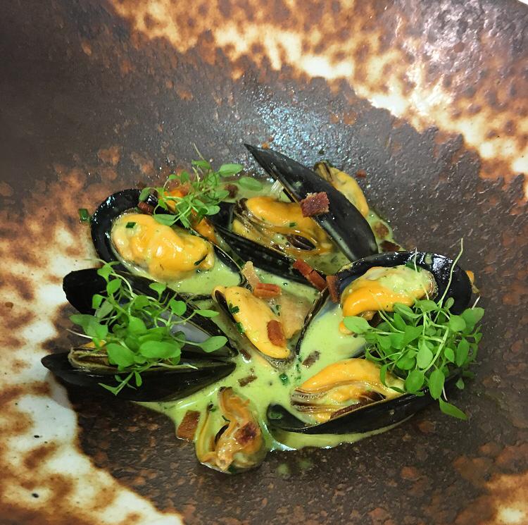 Brasteds's tweet photo. We are SO excited about our new #restaurant menu...take a look at some of the delicious dishes we have available - If you would like to try them for yourself please call 01508 491112 or visit https://t.co/9PjOUaEWh9 to book your table! #finedining #brasteds #norfolk #catering https://t.co/lu23EqRZlv