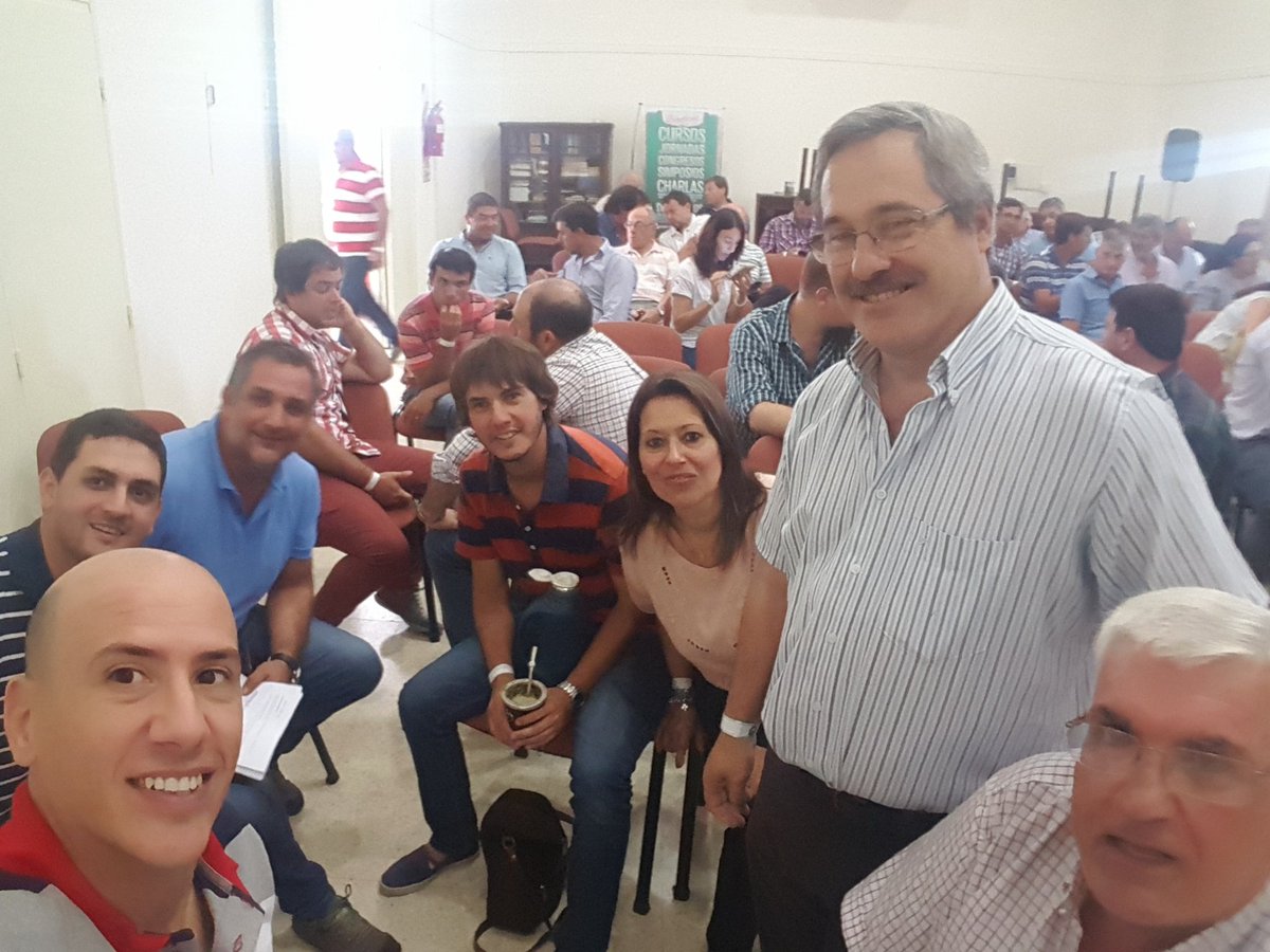 aiach2015's tweet photo. A minutos de comenzar con la Asamblea constitutiva de la región norte del Colegio de Ing Agr y Forestales de la Pcia de Bs As (CIAFBA) https://t.co/a5jUMzWkmq