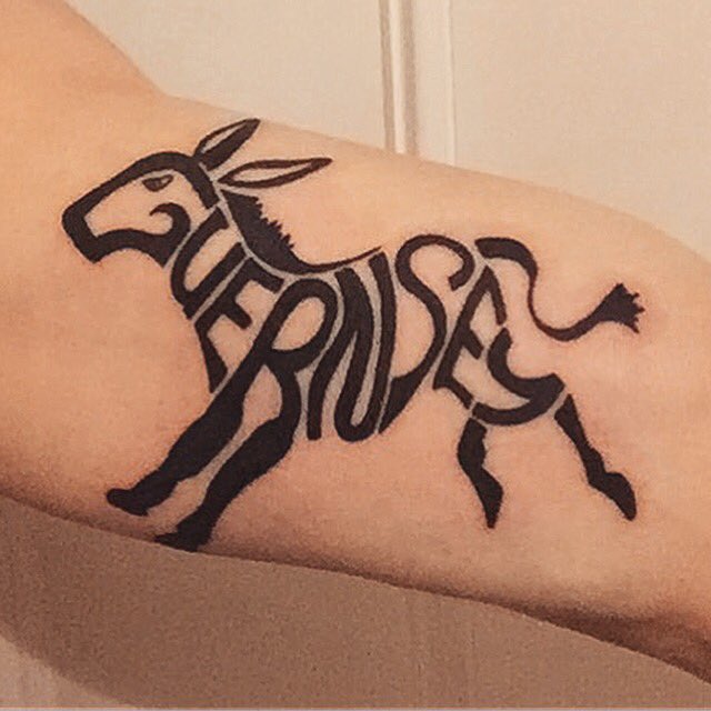 Guernsey Donkey! 🇬🇬 
Over the moon with my new tattoo!  
I will always remember where I came from, the the people who supported me every step of the journey and will proudly continue to represent the name of Guernsey in the big world! 🇬🇬 🤘 🎸

#tattoo #represent #guernsey #proud