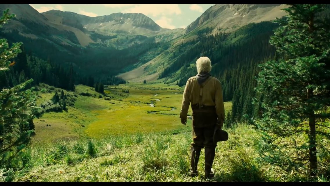 Tablo tablo yazıp şiir çekmişler sanki. Coenlerin farkı hissedilebilen bir şey. 

#theballadofbusterscruggs
#coenbrothers