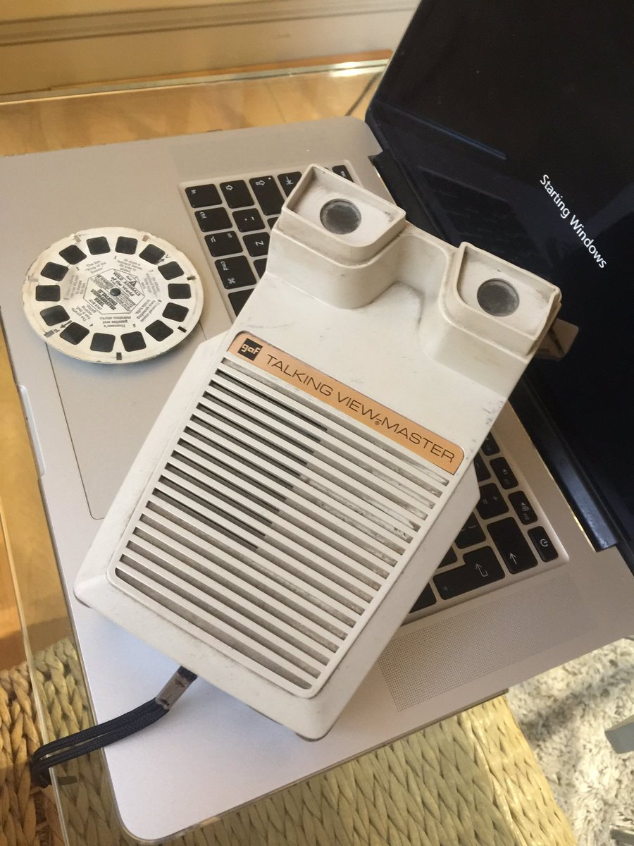 BIMCAEIcepick's tweet photo. My 3D GAF talking #Viewmaster that I’ve had since I was a 6 years old, still working... #Design #3D #ChuckHarrison #ProductDesign #Innovation #DesignHistory #3Dviewmaster #GAFViewmaster #Vintage #VR #LoftClearance #AntiquesRoadshow @Keanw #ViewMaster https://t.co/qFg86CJV3g