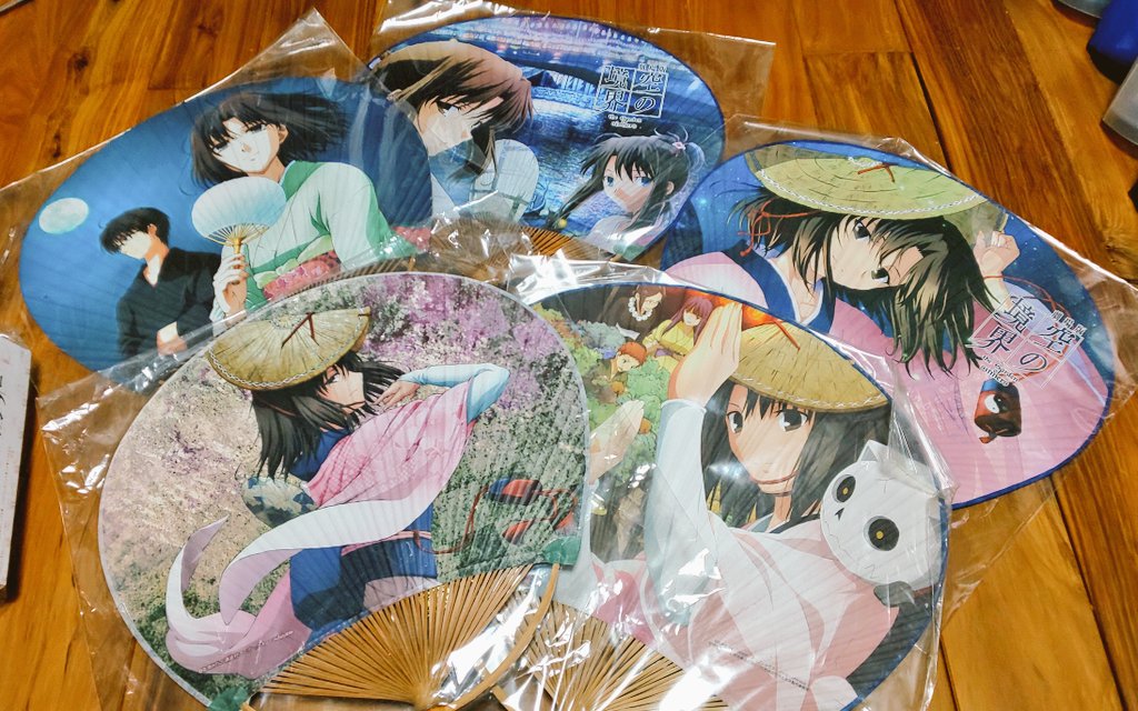 はきょてん 阿波踊りうちわ 阿波踊り関連のグッズについてはポスターの方が印象強いですね 今でこそパソスポやふるさと納税で入手可能ですが初期は販売されていなかったためヤフオクで10万円で落札され それを聞きつけた地元の一家が公園からちょっ はきょてん 阿波踊りうちわ 阿波踊り関連のグッズについてはポスターの方が印象強いですね 今でこそパソスポやふるさと納税で入手可能ですが初期は販売されていなかったためヤフオクで10万円で落札され それを聞きつけた地元の一家が公園からちょっ