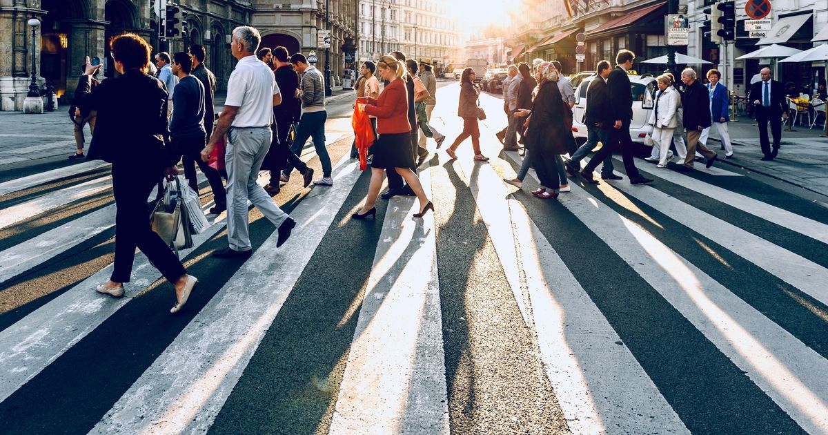 AtmosphereApps's tweet photo. How self-driving cars can predict the way pedestrians move

https://t.co/O915EOoiMR https://t.co/ElK5kjdfEI